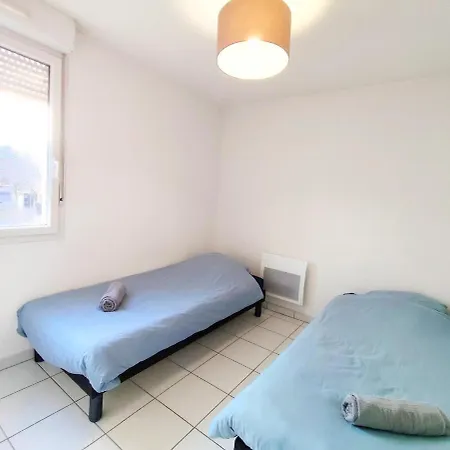 La Fraternite, 4 Chambres, 2 Parkings, 2 Salle D'eau, Wifi 아파트 푸아티에